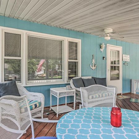 Cheerful Camdenton Cottage Steps To Lake! エクステリア 写真